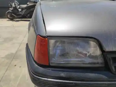 Veículo de Sucata opel kadett e cs berlina do ano 1989 alimentado 17d