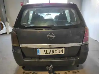 Veículo de Sucata opel zafira b enjoy do ano 2006 alimentado z19dt