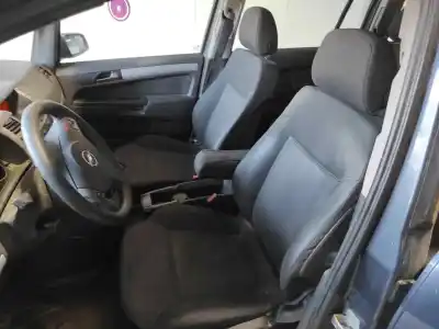 Veículo de Sucata opel zafira b enjoy do ano 2006 alimentado z19dt