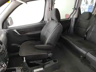 Veículo de Sucata peugeot partner (s2) combi plus do ano 2008 alimentado 9hx