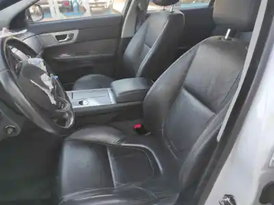 Scrapping Vehicle jaguar xf i (x250) 2.2 d of the year 2012 powered 