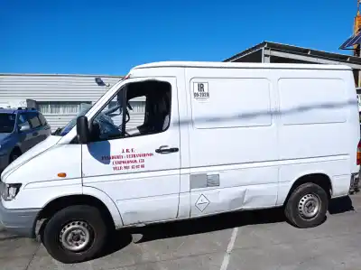 Veículo de Sucata mercedes-benz sprinter caja abierta/doble cab. (serie 901-904) 210 d (901.4/902.411-412) doble cabina 102 cv / 75 kw do ano 1999 alimentado 602980