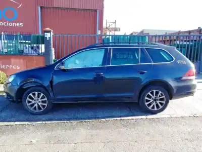 Veículo de Sucata volkswagen golf vi variant (aj5) 2.0 tdi do ano 2010 alimentado cbd