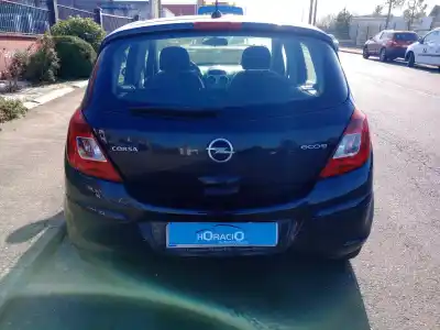 Veicolo di demolizione opel corsa d color edition dell'anno 2013 alimentato a13dte