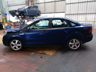 Véhicule à la ferraille ford focus berlina (cap) ambiente (d) de l'année 2006 alimenté kkda