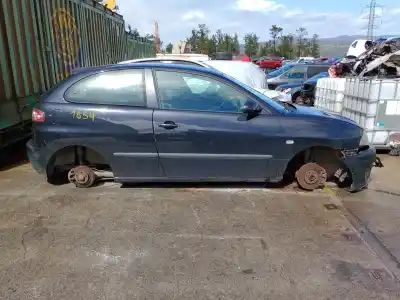 Veículo de Sucata seat ibiza (6l1) signo do ano 2002 alimentado asz
