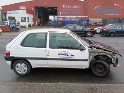 Veículo de Sucata citroen saxo 1.5 diesel 42 do ano 2002 alimentado vjx