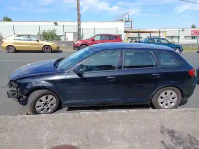 Veículo de Sucata audi a3 (8p) 1.6 tdi ambiente do ano 2012 alimentado cay