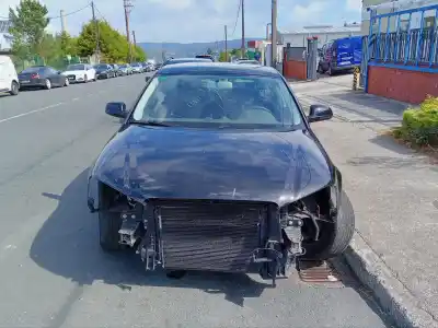 Veículo de Sucata audi a3 (8p) 1.6 tdi ambiente do ano 2012 alimentado cay