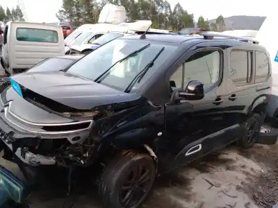 Veículo de Sucata citroen berlingo live m do ano 2019 alimentado yh01