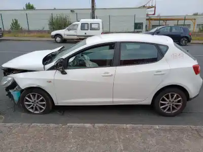 Veículo de Sucata SEAT IBIZA (6J5) Sport do ano 2010 alimentado CAY