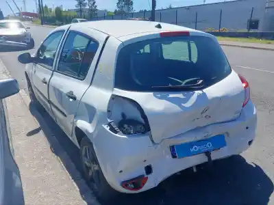 Veículo de Sucata renault clio iii pack authentique do ano 2009 alimentado k9k m7