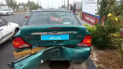 Veículo de Sucata ford focus berlina (cak) ghia do ano 1999 alimentado c9da