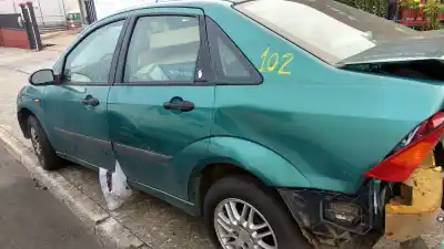 Veículo de Sucata ford focus berlina (cak) ghia do ano 1999 alimentado c9da