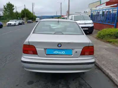 Veículo de Sucata bmw serie 5 berlina (e39) 530d do ano 2004 alimentado m57