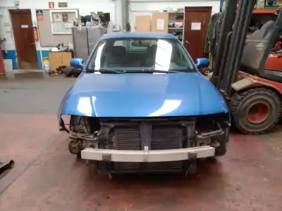 Veículo de Sucata audi a3 (8l1) 1.8 do ano 2001 alimentado apg