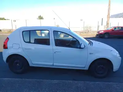 Scrapping Vehicle dacia sandero ambiance of the year 2012 powered d4f f7