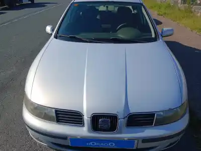 Veículo de Sucata seat                                               toledo (1m2)                                                                                                                                                                                                                                               signum                                                                                                                                                                                                                                                     do ano 2001 alimentado ahf