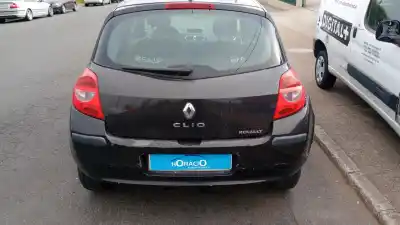 Здавання транспортного засобу renault clio ii fase ii (b/cb0) authentique року 2001 потужний k9k t7