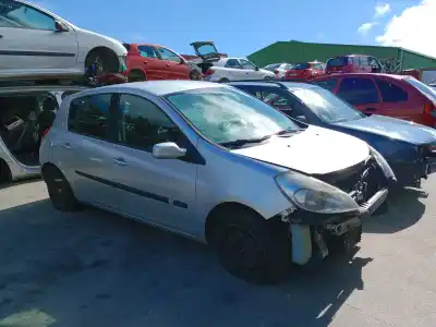 Scrapping Vehicle RENAULT CLIO III  of the year 2009 powered K9K T766