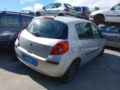 Veículo de Sucata renault clio iii pack authentique do ano 2009 alimentado k9k t766