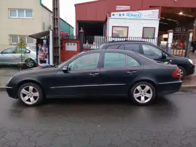 Veicolo di demolizione MERCEDES-BENZ CLASE E (W211) BERLINA  dell'anno 2003 alimentato 647961
