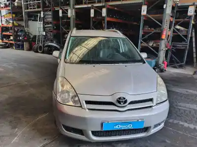 Veículo de Sucata toyota corolla verso (r1) 2.0 d-4d luna do ano 2004 alimentado 1cdftv