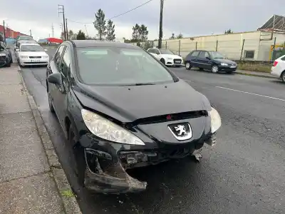 Veículo de Sucata peugeot 308 confort do ano 2009 alimentado 9hx o 9ho2
