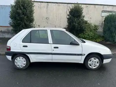 Veículo de Sucata CITROEN SAXO  do ano 1999 alimentado HDZ