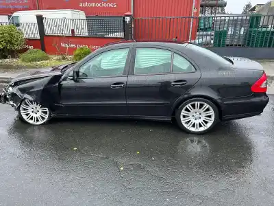 Veículo de Sucata mercedes-benz clase e (w211) berlina e 220 cdi (211.008) 170 cv / 125 kw do ano 2008 alimentado om646821