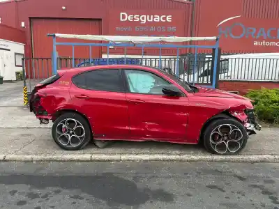 Véhicule à la ferraille alfa romeo stelvio (630) spint q4 199 cv / 147 kw de l'année 2022 alimenté 