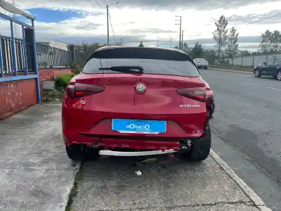 Véhicule à la ferraille alfa romeo stelvio (630) spint q4 199 cv / 147 kw de l'année 2022 alimenté 