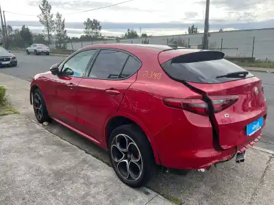 Véhicule à la ferraille alfa romeo stelvio (630) spint q4 199 cv / 147 kw de l'année 2022 alimenté 