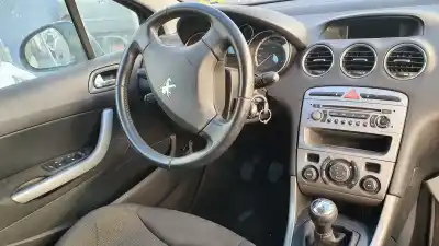 Veículo de Sucata peugeot 308 sport do ano 2010 alimentado 5fw