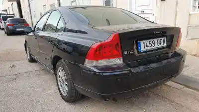 Sloopvoertuig volvo s60 berlina d5 van het jaar 2005 aangedreven d5244t
