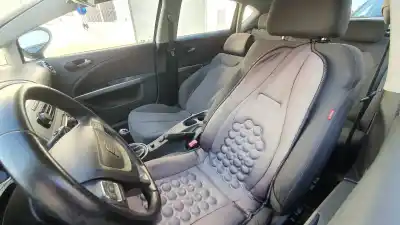 Veicolo di demolizione seat leon (1p1) reference dell'anno 2009 alimentato bls