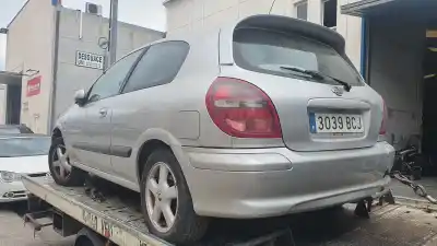 Sloopvoertuig nissan almera (n16/e) ambience van het jaar 2000 aangedreven qg15de