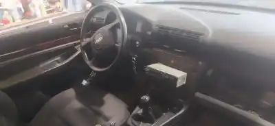 Здавання транспортного засобу audi a4 avant (b5) 1.8 20v turbo року 1998 потужний aeb