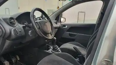 Veículo de Sucata ford fiesta (cbk) 1.4 tdci cat do ano 2004 alimentado f6ja