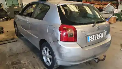 Scrapping Vehicle TOYOTA COROLLA (E12) 2.0 D-4D Linea Sol Berlina of the year 2002 powered 1CDFTV