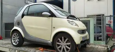 Veículo de Sucata SMART COUPE Básico (45kW) do ano 2006 alimentado M160910