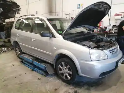 Vehicul casat kia carens 1.6 lx al anului 2006 alimentat s6d