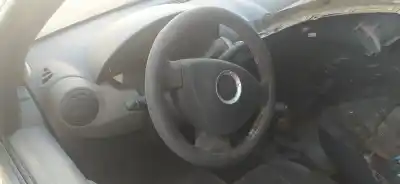 Veicolo di demolizione dacia sandero básico dell'anno 2008 alimentato k7j710