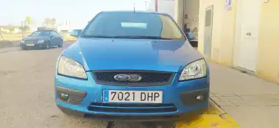 Veículo de Sucata ford focus berlina (cap) ambiente (d) do ano 2005 alimentado hhda