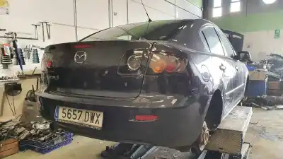 Veicolo di demolizione mazda 3 berlina (bk) 2.0 sportive dell'anno 2006 alimentato lf17