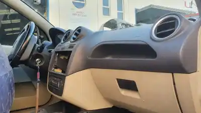 Veículo de Sucata ford fiesta (cbk) 1.6 tdci cat do ano 2006 alimentado hhja