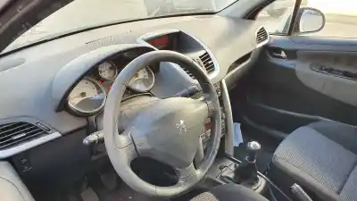 Veicolo di demolizione peugeot 207 sport dell'anno 2010 alimentato 9hp/9h06