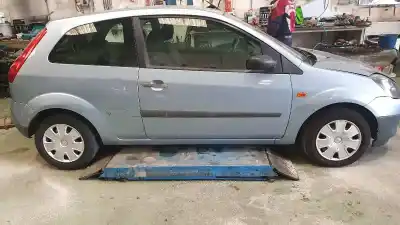 Veículo de Sucata ford fiesta (cbk) ambiente do ano 2007 alimentado a9ja