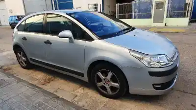 Sloopvoertuig citroen c4 berlina sx van het jaar 2006 aangedreven 9hydv6ted4