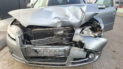 Veículo de Sucata audi a4 berlina (8e) 2.0 tdi do ano 2006 alimentado bre